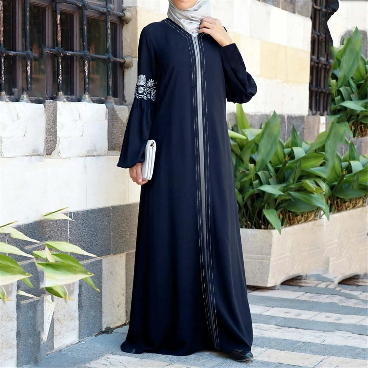 Muslim Abaya Dresses for Women V Neck Kaftan Islamic Prayer Robe Embroidered Floor Dress Eid Thobe Evening Dresses