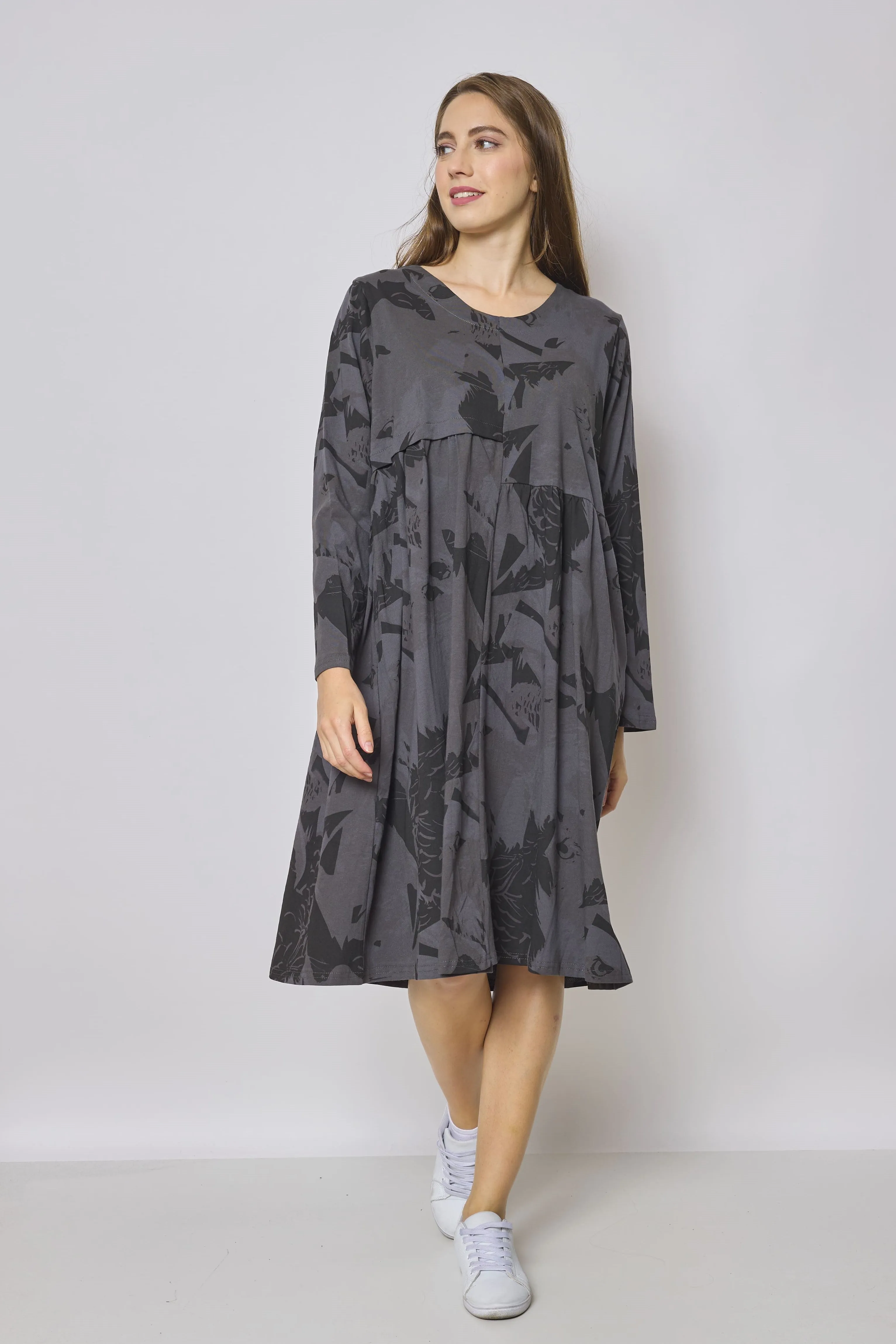 Robe mi-longue asymétrique à motifs aigle