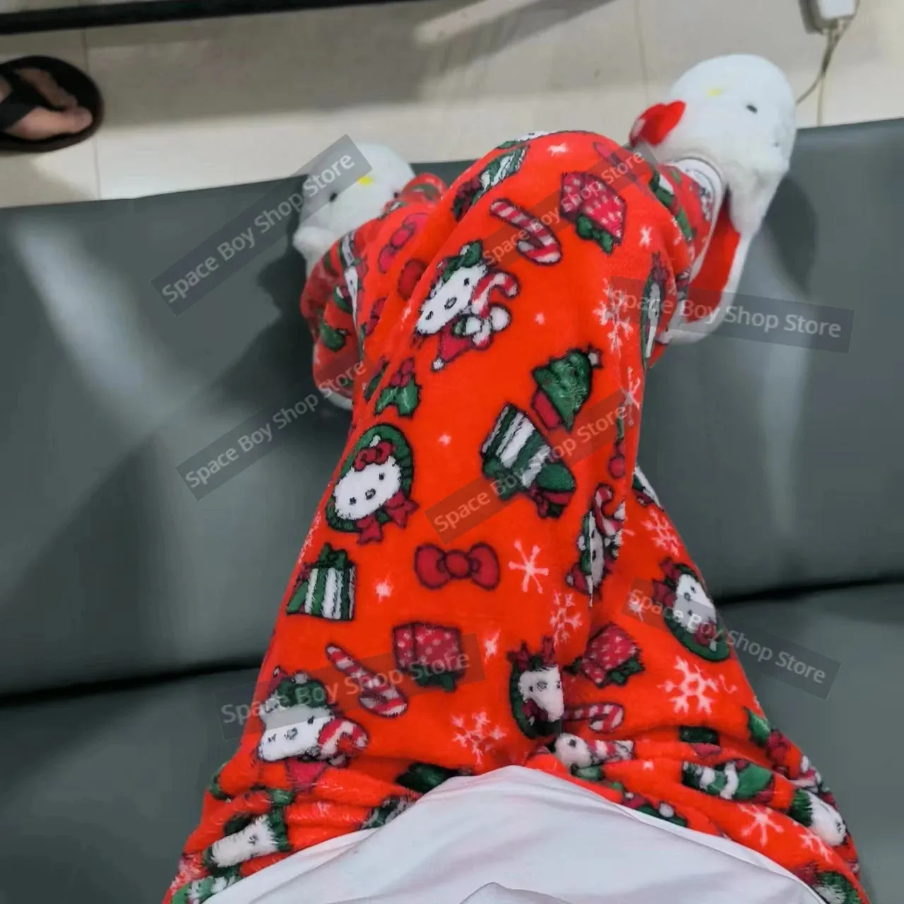 Sanrio Hello Kitty Kawaii Fleece Pajama Pants – Soft Coral Velvet Lounge Trousers for Women, Cozy Cartoon Sleepwear, Cute Anime Homewear, Birthday Gift