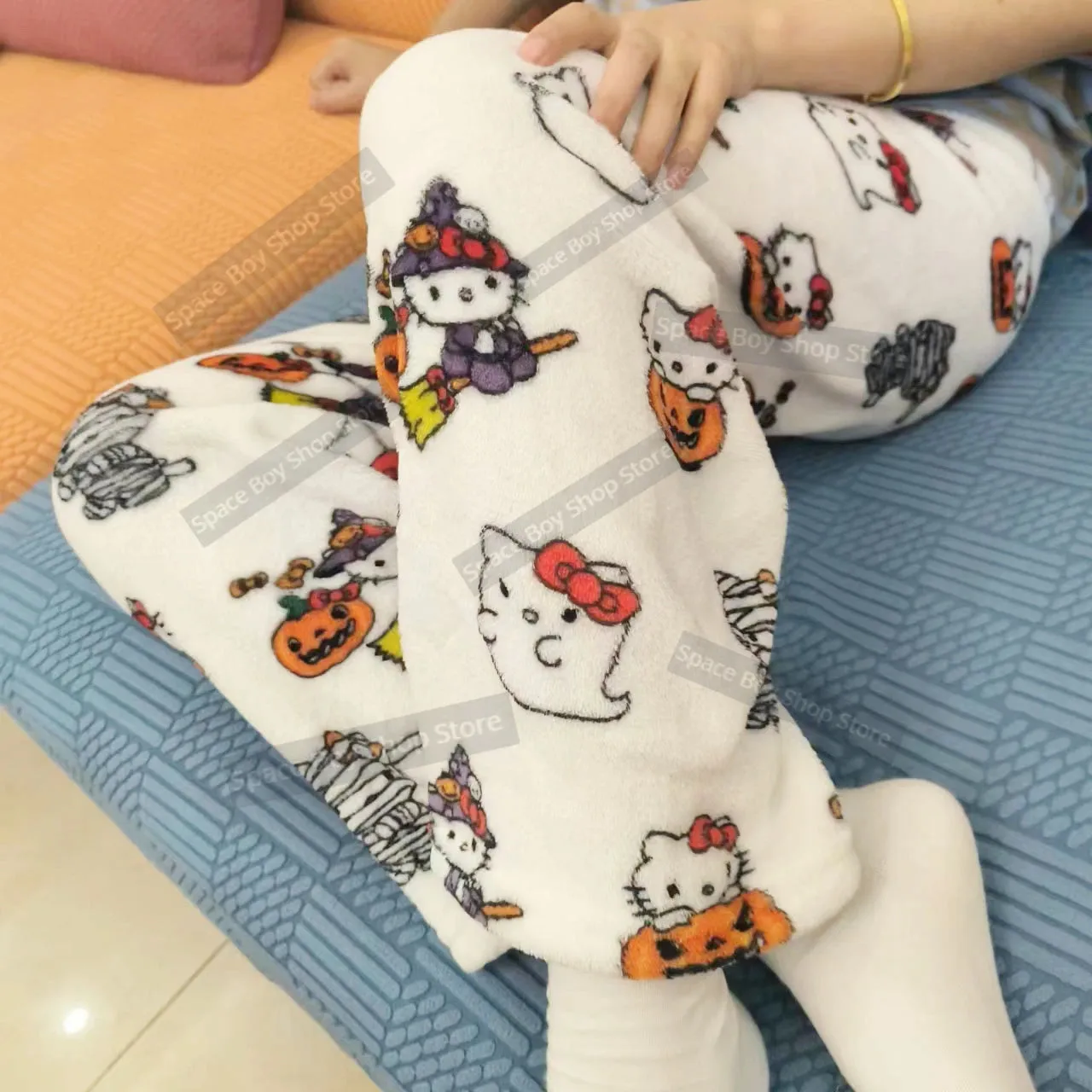 Sanrio Hello Kitty Kawaii Fleece Pajama Pants – Soft Coral Velvet Lounge Trousers for Women, Cozy Cartoon Sleepwear, Cute Anime Homewear, Birthday Gift