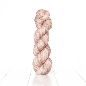Urth Yarns - Anica Kit Monokrom Fingering Colour 3062