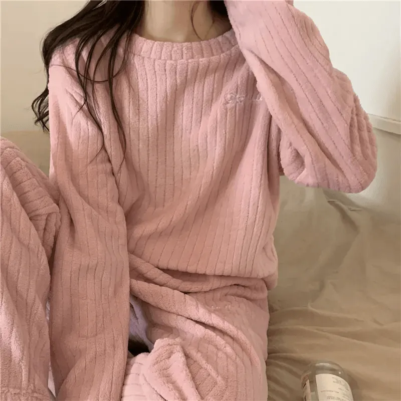 Women's Coral Velvet Fleece Fashion Pajamas Set - KW03